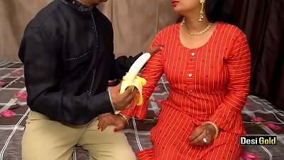 Jija Sali exclusive Banana fuck-a-thon Indian porn With Clear Hindi Audio