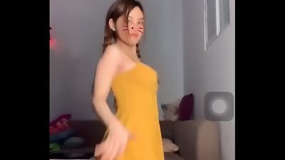 Bigo Live Vietnam splendid woman demonstrate gigantic boobs