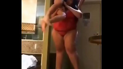 Fortachona mamando verga