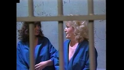 2 grandmothers (Kitty Foxx) slurp each other honeypot in jail
