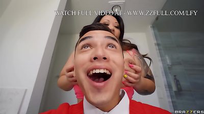 Selfie fuckslut Needs Some Help.Tokyo Leigh / Brazzers  / load full from www.zzfull.com/lfy