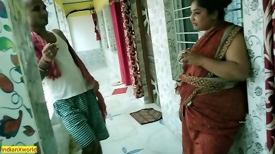 hot Bhabhi sex! With super hot Indian Bengali audio