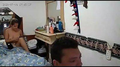 Hidden camera to see the red-hot sister-in-law on summer vacation