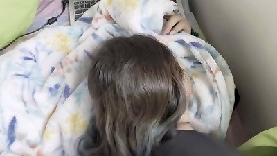 lady with a fat backside gets banged by her buddy