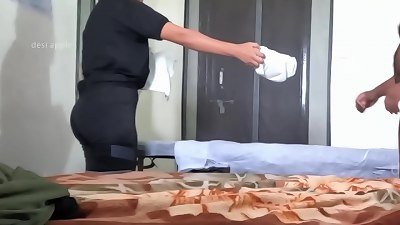 knob showcase to stranger chick