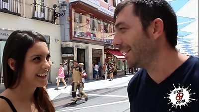 INSPECTOR DE HACIENDA CON CAROLINA ABRIL