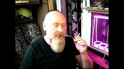 "Spin the flashlights, bitch!" vid for Peter Stone's song, devoted to his fabulous breezy wife Aimee super hot MILF... ))) (English subtutles)