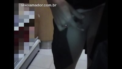 fledgling video shows half-drunk women in store at gas station