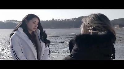 Park Ah-ra, born 82 2020