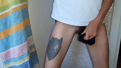 I see her fuckin' her furry cunt fake penis and masturbating my shaved beaver - women fly climax