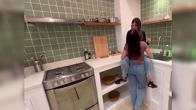 My stepmother enjoys to prepare food by slurping my pussy.