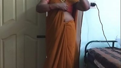 desi  indian horny tamil telugu kannada malayalam hindi hotwife wife wearing saree vanitha demonstrating massive globes and shaven snatch press hard fun bags press nipple pawing slit masturbation