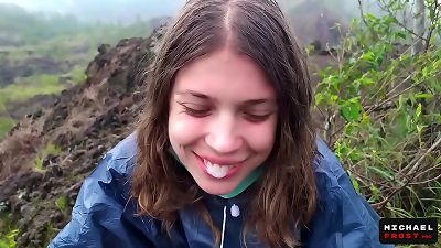 The Riskiest Public deep throat In The World On Top Of An busy Bali Volcano - pov
