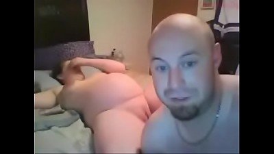 2 preggo wives drilling and deep throating 3 way