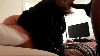 yam-sized white college whore gagging on manmeat