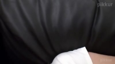 Pick up a american female sitting in the city, invite her to the hotel, make her sit on the sofa, make her jerk with an electric massage machine, make her pee in the bathroom, give her a blowjob(01837)